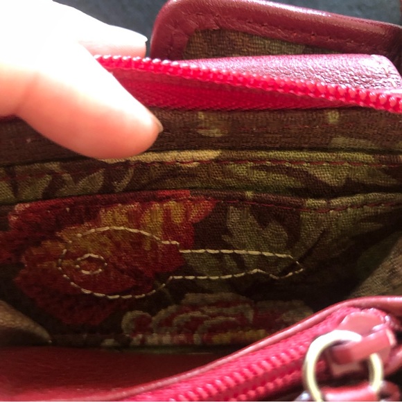 Brighton Tiny Crossbody Bag for your cards and changes - Picture 13 of 14